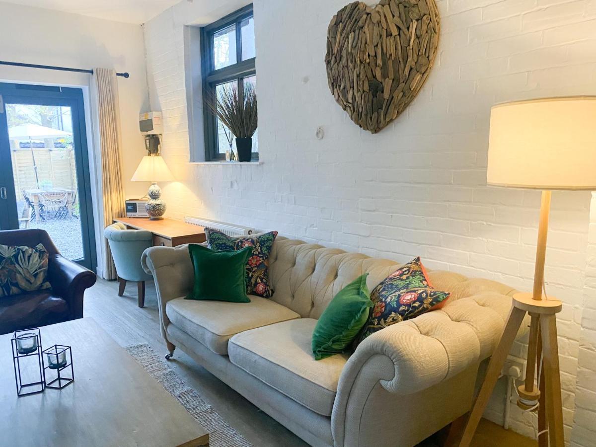 The Coach House - Bournemouth Villa Ngoại thất bức ảnh